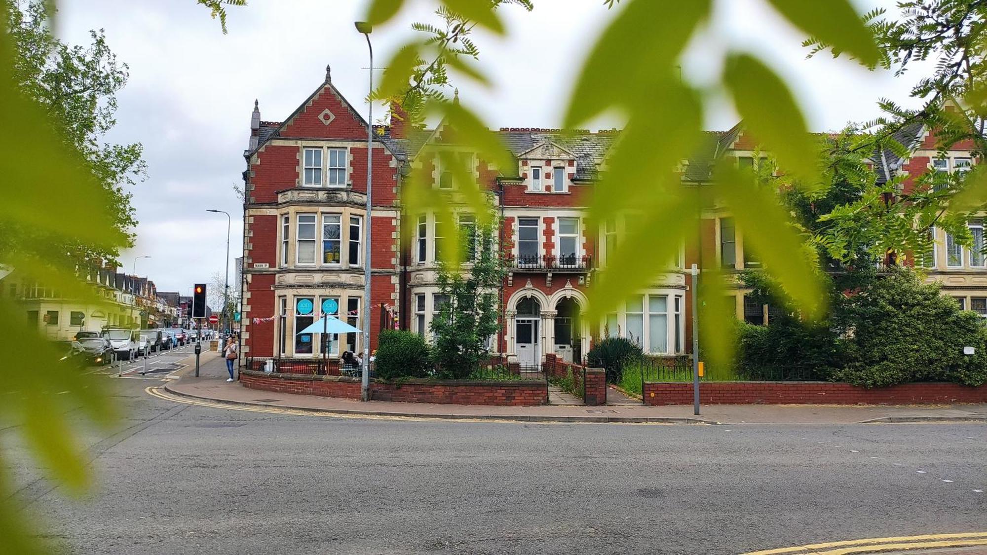 Serene 1 Bedroom Flat In Roath Cardiff Exterior photo